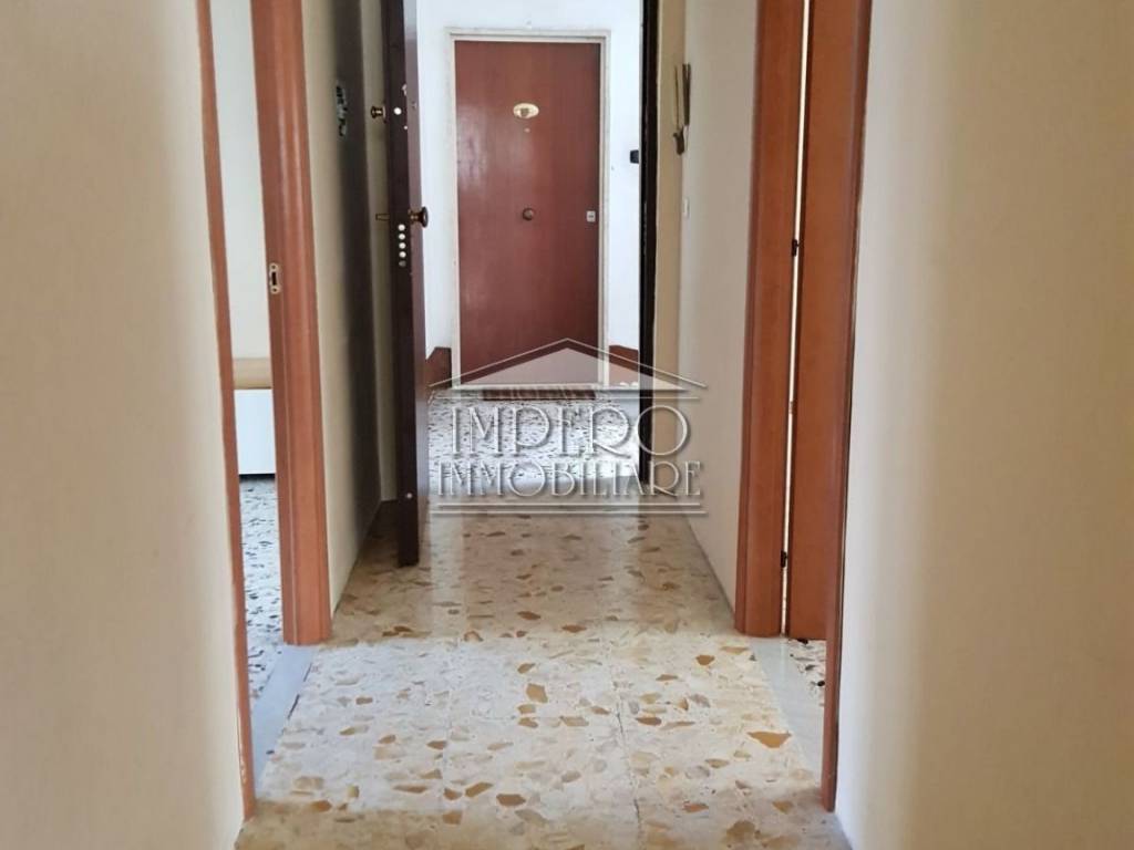 Appartamento a Pozzuoli in Via Vincenzo Barletta, 6 - Foto 3
