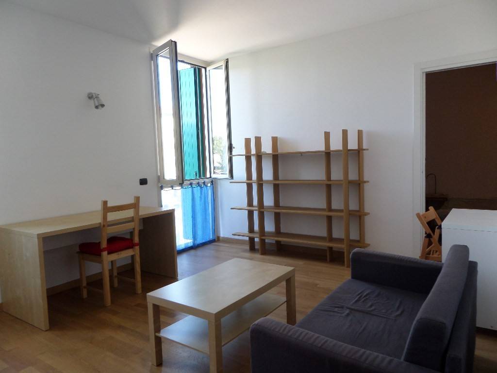 Appartamento a Parma in Via Gabriele D'Annunzio - Foto 4