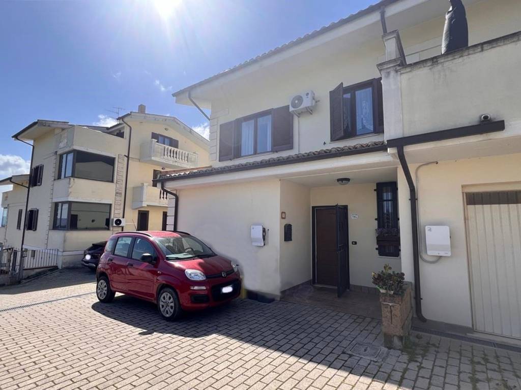 Villetta a schiera a Spoltore in Via della Madonnina - Foto 3