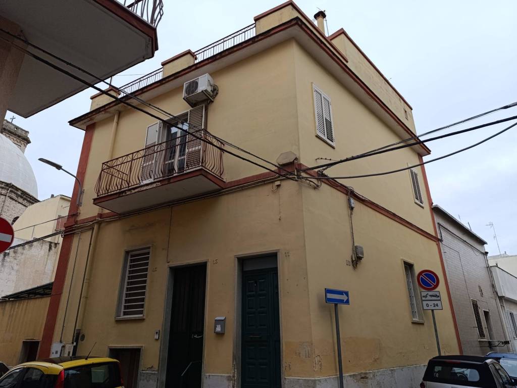 Casa indipendente a Bari in Via Alessandro Manzoni, 11 - Foto 2