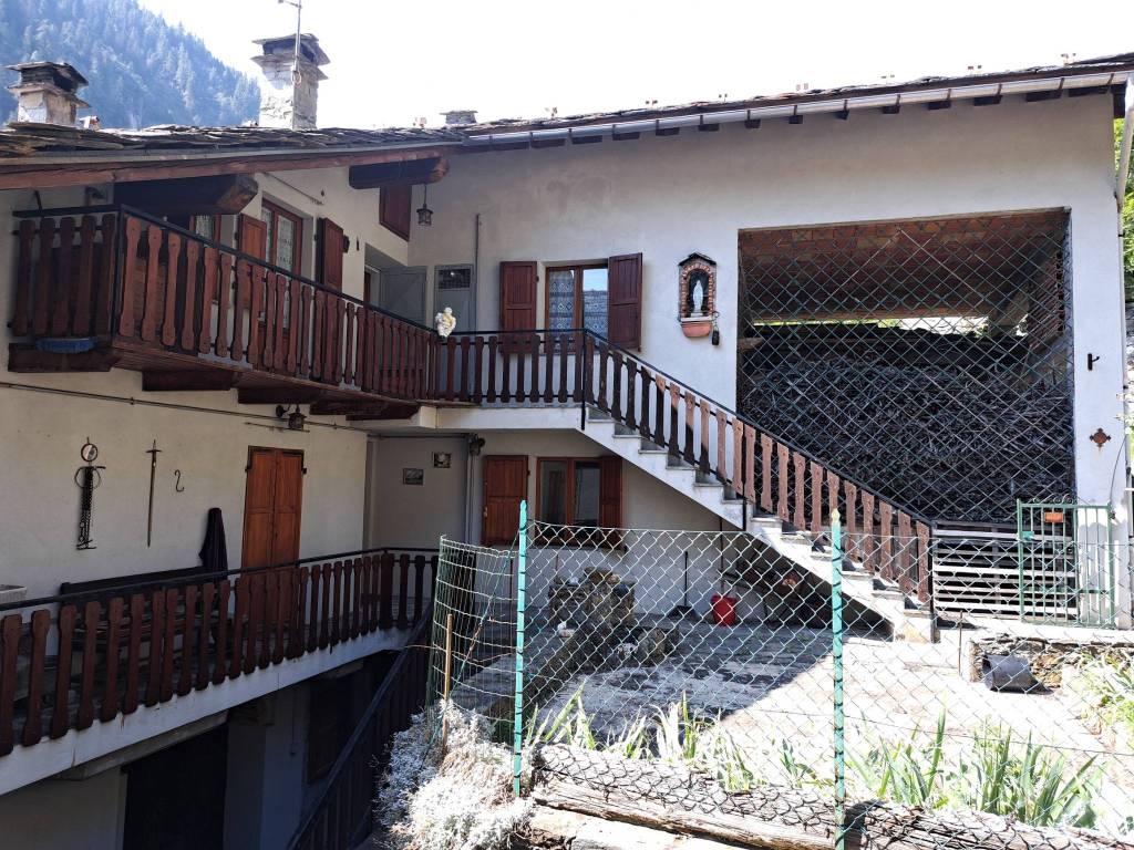 Appartamento a Champorcher in Frazione Dogier, 3 - Foto 2