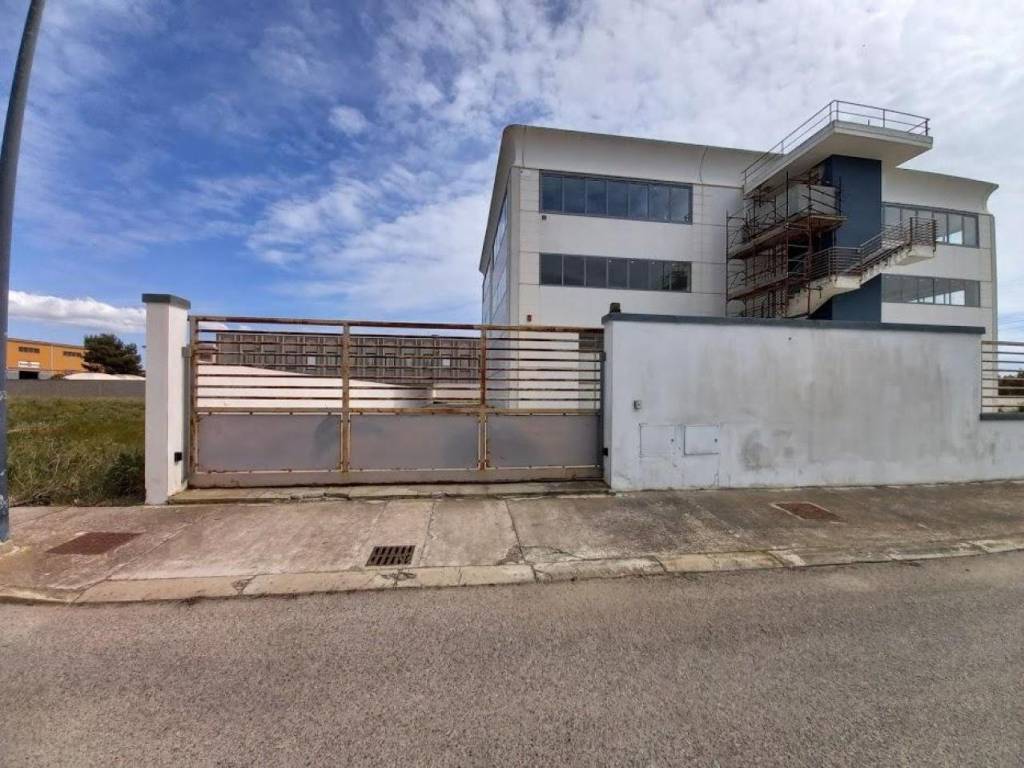 Immobile a Selargius in VIA EDISON - Foto 4