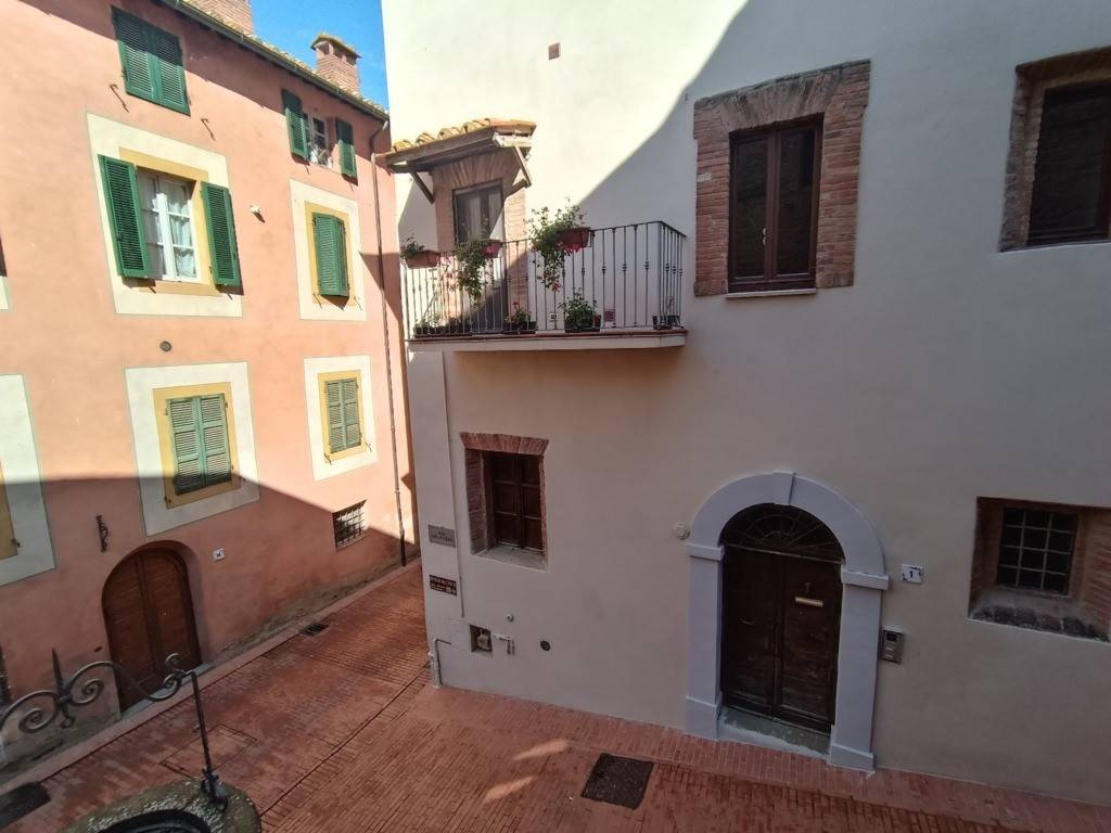 Appartamento a Paciano in Vicolo del Pozzo - Foto 2