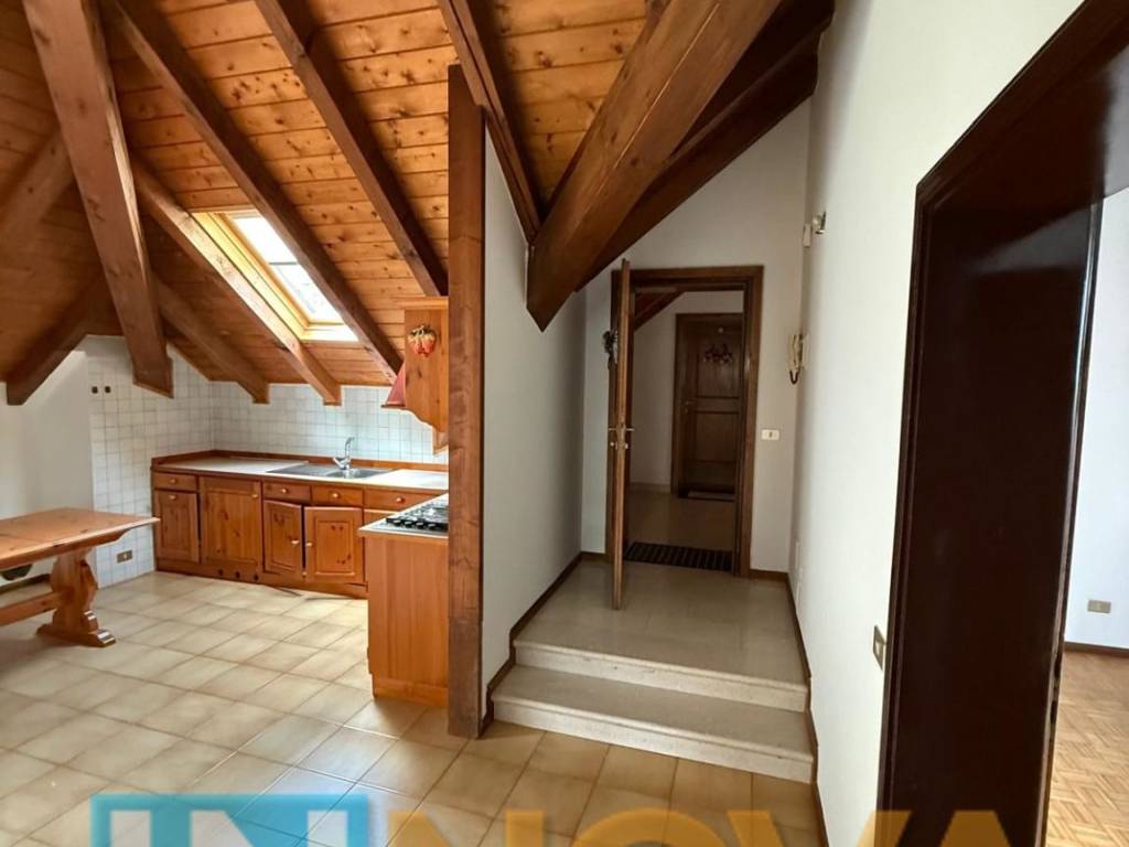 Appartamento a Tambre in Viale Guglielmo Marconi - Foto 3