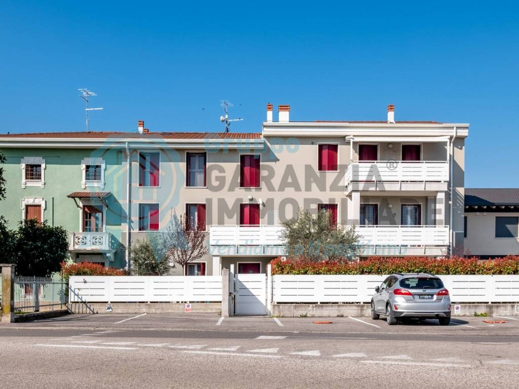 Villetta a schiera a Villafranca di verona in Via Caluri, 70 - Foto 2