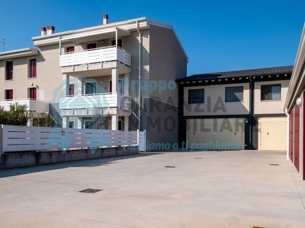 Villetta a schiera a Villafranca di verona in Via Caluri, 70 - Foto 3