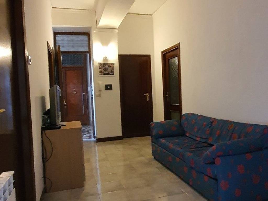 Appartamento a Latina in Via Fratelli Bandiera - Foto 4