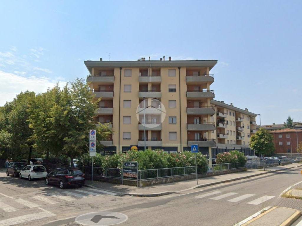 Appartamento a Verona in Via Ugo Zannoni, 8 - Foto 3