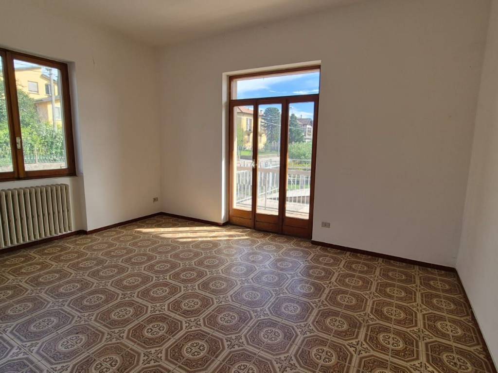 Appartamento a Viggiù in Viale Varese, 88 - Foto 4