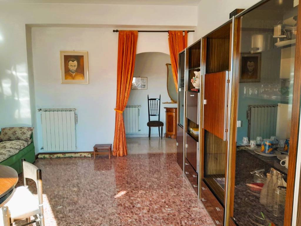 Appartamento a Aprilia in Via Guglielmo Marconi, 11 - Foto 2