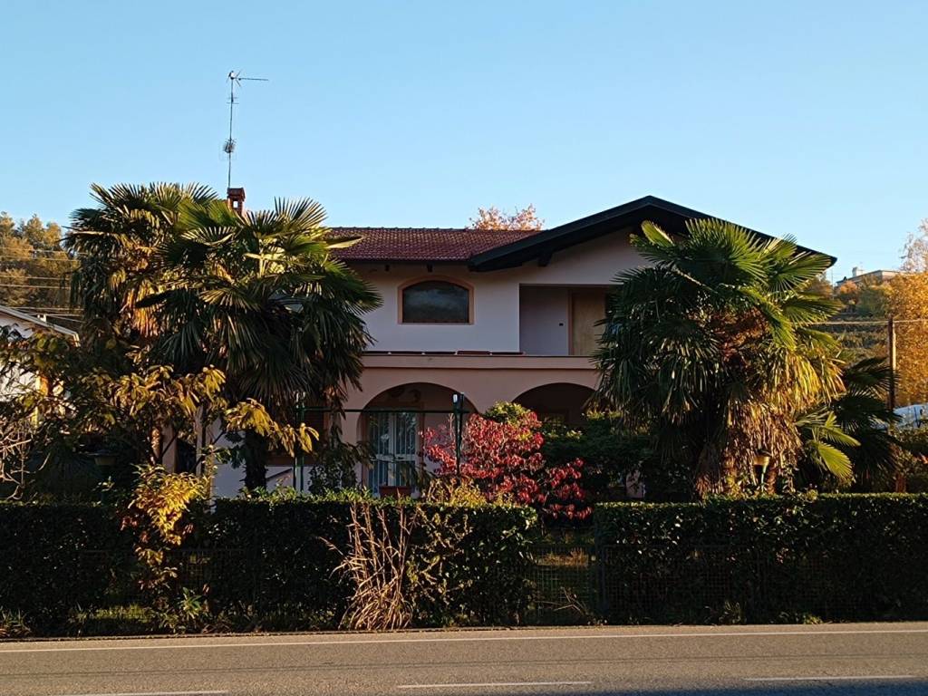 Villa a Viverone in Via Provinciale, 120 - Foto 5
