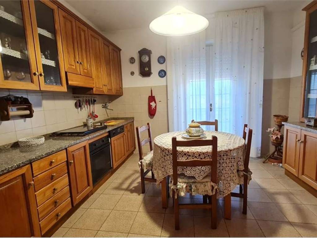 Appartamento a Castelnuovo magra in VIA AURELIA 198 - Foto 2