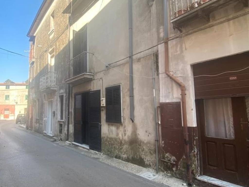 Casa indipendente a Cervinara in Via Cappella Salomoni Traversa 1 - Foto 3