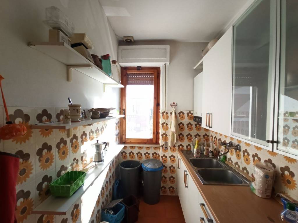 Appartamento a Castiglione del lago in Via Roma, 152 - Foto 5