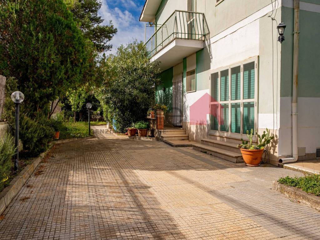 Villa a Tarquinia in via degli Oleandri - Foto 2
