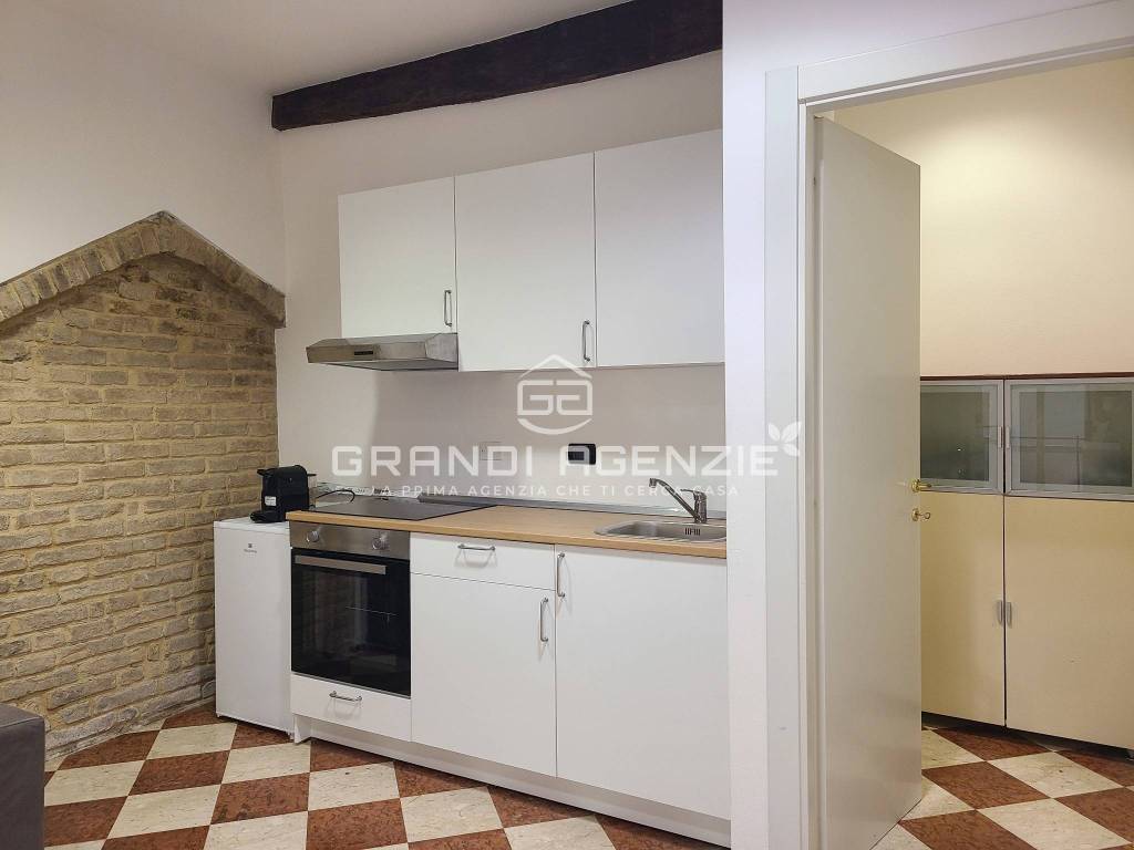 Appartamento a Parma in Strada Nino Bixio - Foto 2