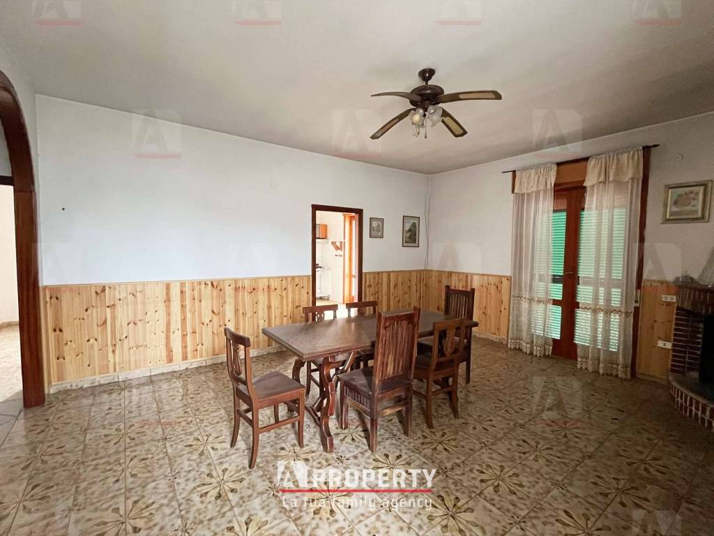 Villa a Castel volturno in viale Pergusa snc - Foto 4