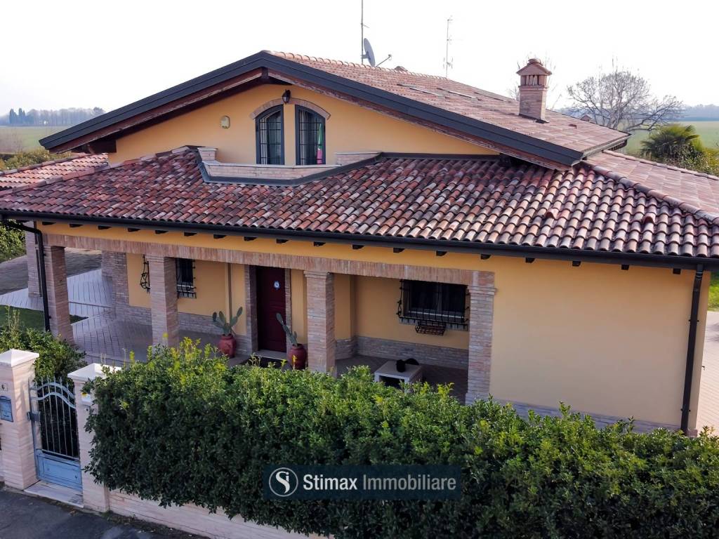 Villa a Castelnuovo rangone in Via Giuseppe Ungaretti - Foto 3