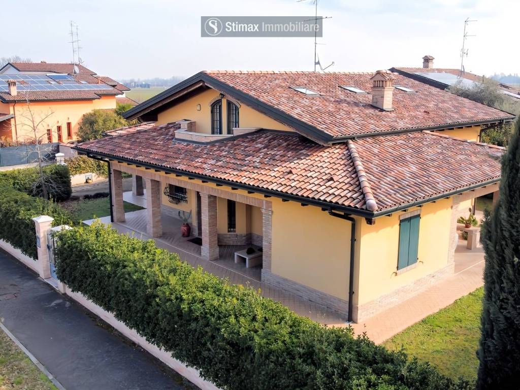 Villa a Castelnuovo rangone in Via Giuseppe Ungaretti - Foto 4