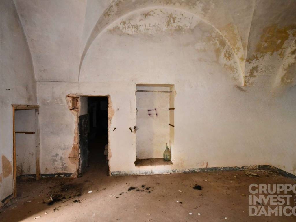 Casa indipendente a Ceglie messapica in Via Italia - Foto 5