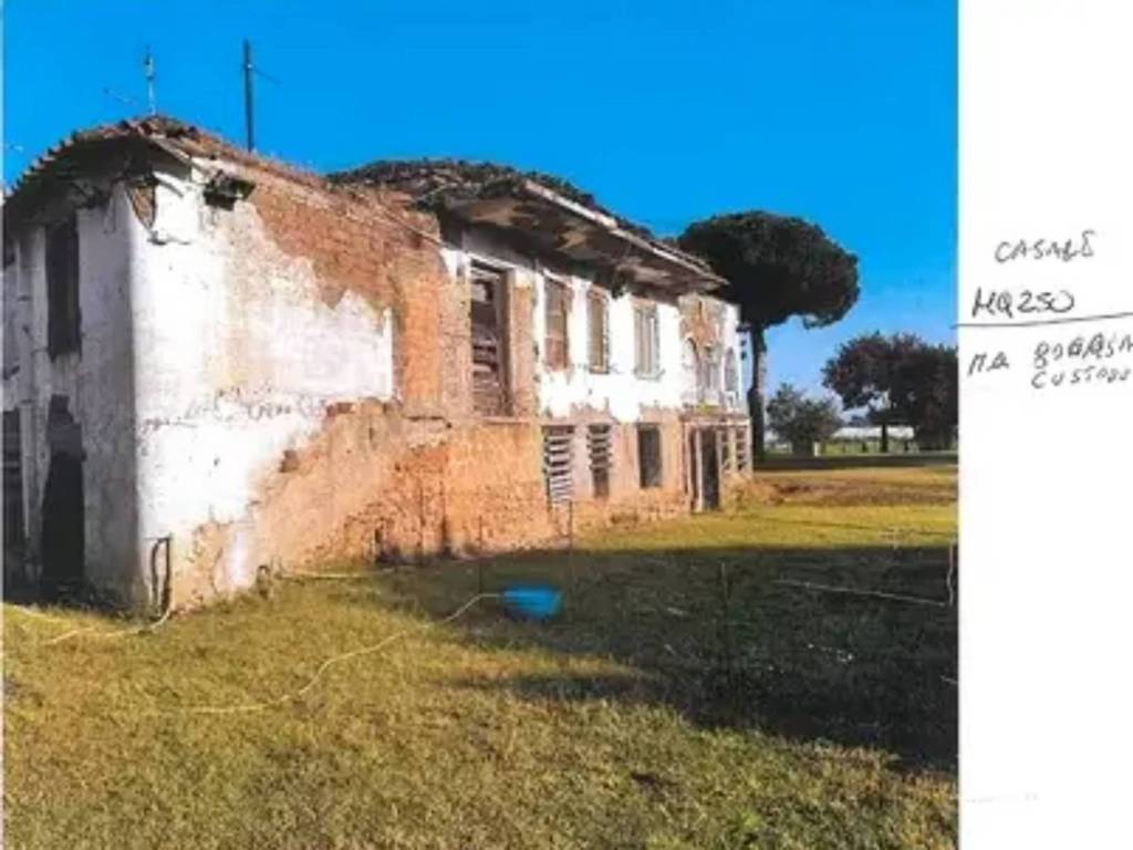 Rustico / casale a Latina in Via Torre del Giglio - Foto 4