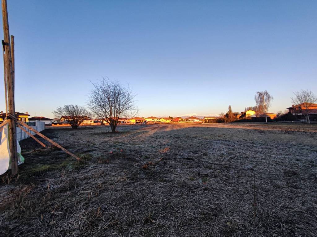 Terreno a Casaleggio novara in Via Cascine Vignole - Foto 2
