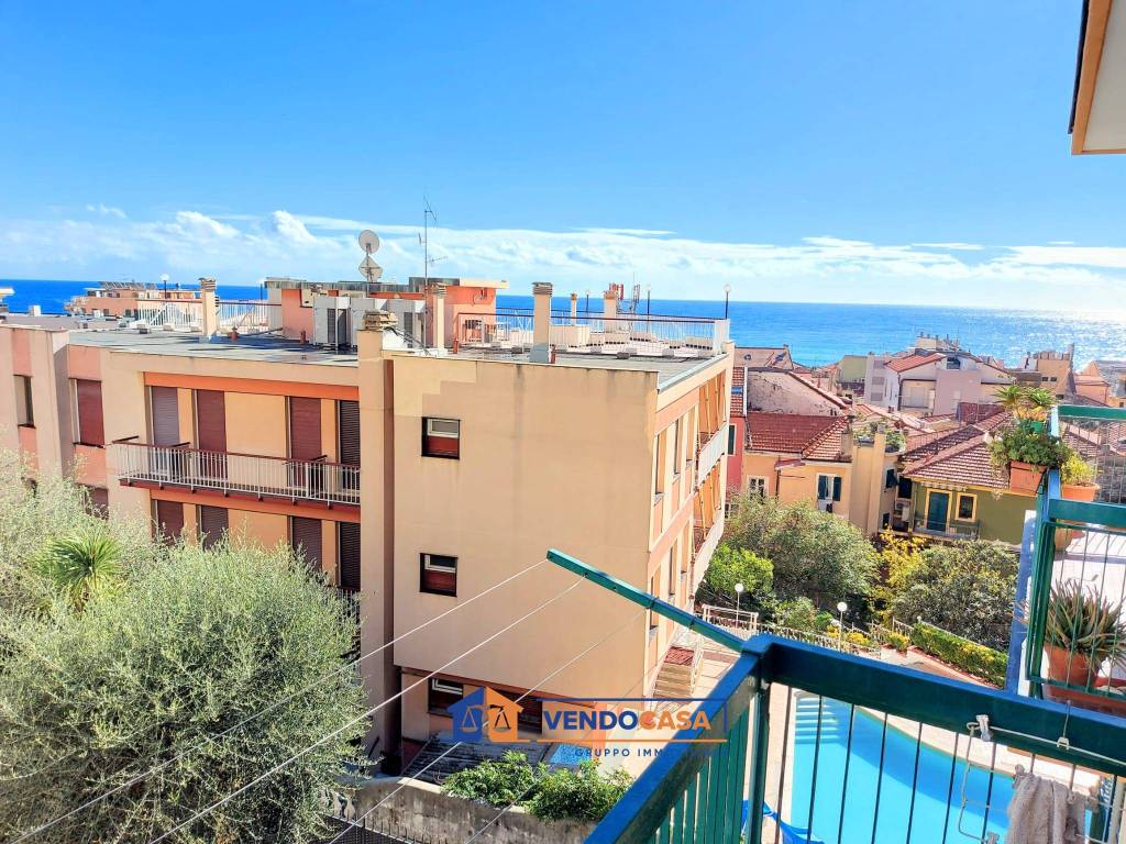 Appartamento a Finale ligure in Gradinata Delle Rose - Foto 3