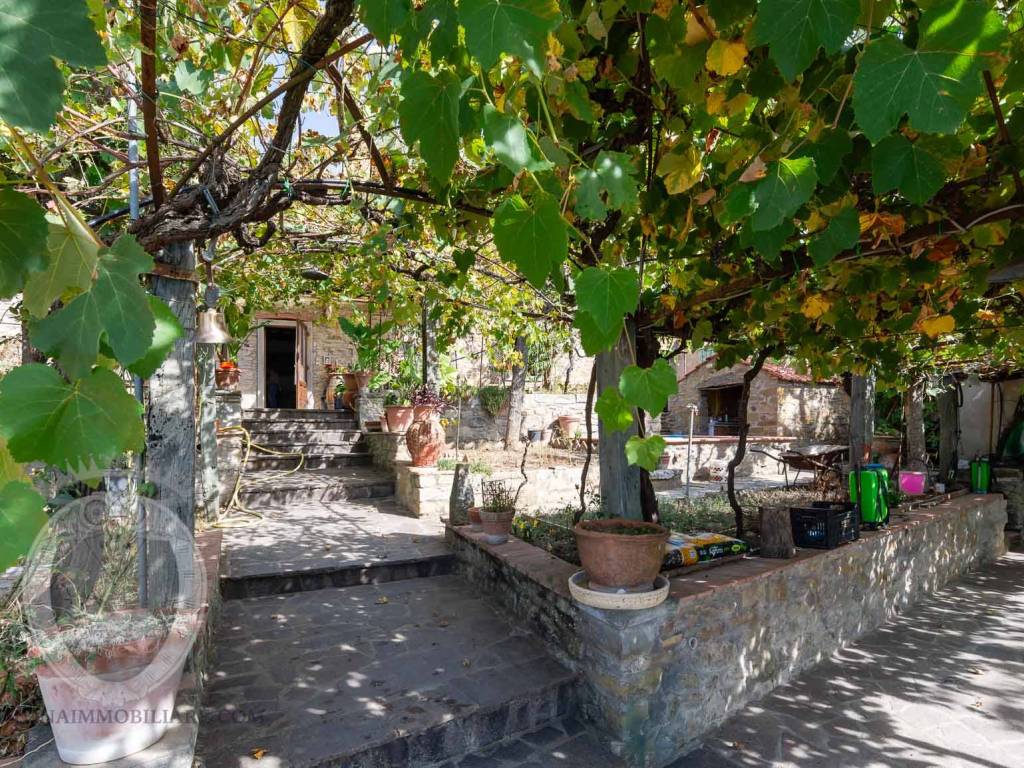 Rustico / casale a Cortona in N. A. le Corchie - Foto 5