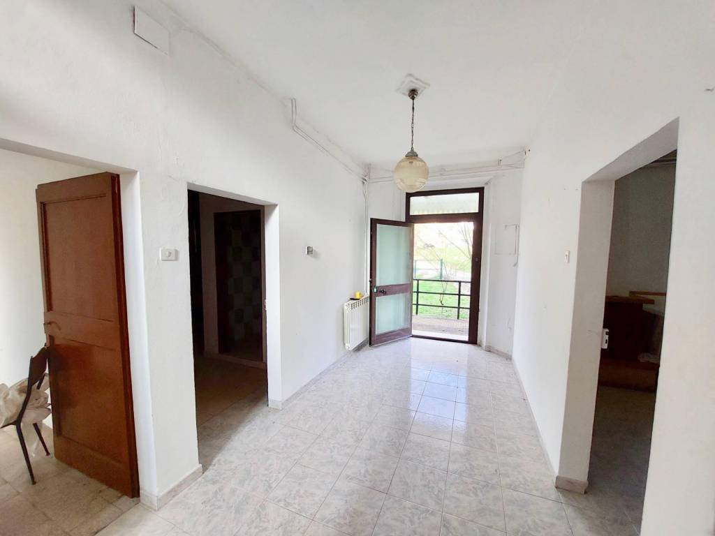 Rustico / casale a Genga in VIA MOLINO, 1 - Foto 4