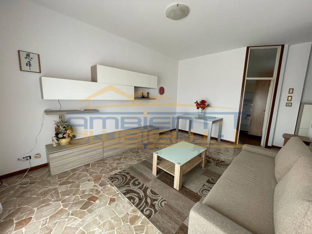 Appartamento a Lomagna in Via Po, 5 - Foto 2