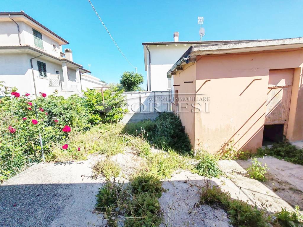 Casa indipendente a San costanzo in Corso Giacomo Matteotti - Foto 2