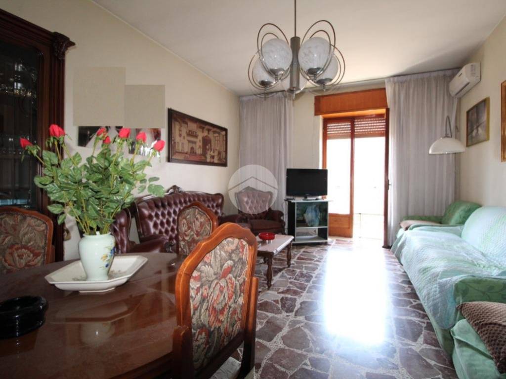 Appartamento a Santa maria capua vetere in Viale Kennedy, 84 - Foto 4