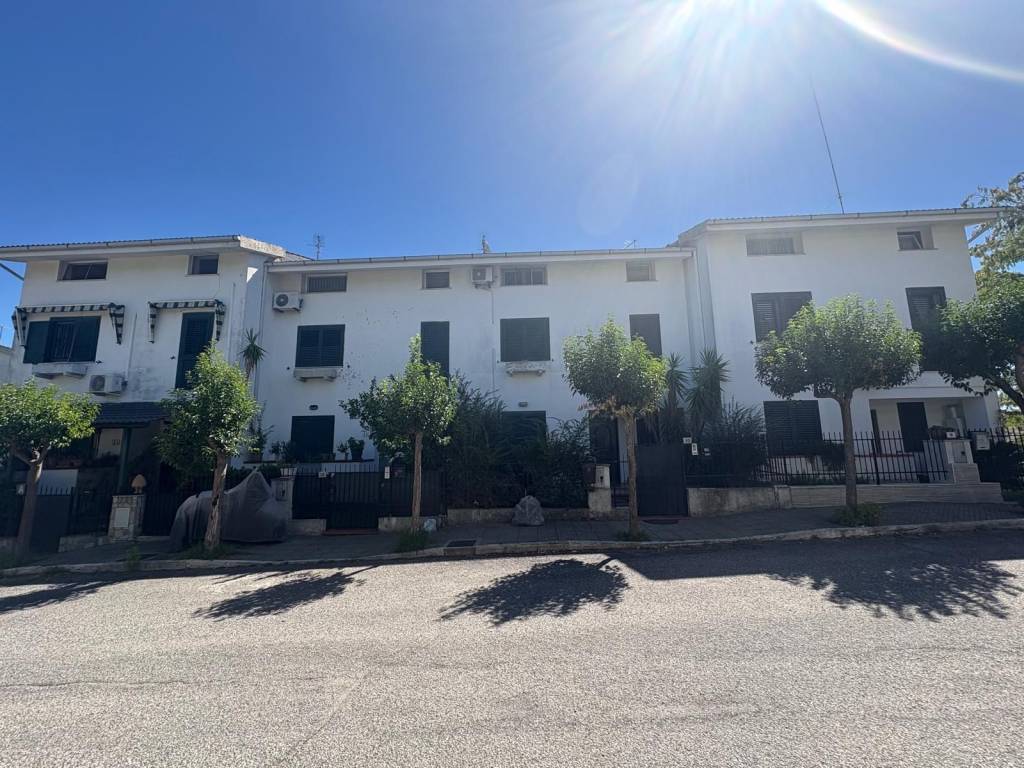 Villetta a schiera a Castrolibero in Via Monte Curcio, 10 - Foto 2