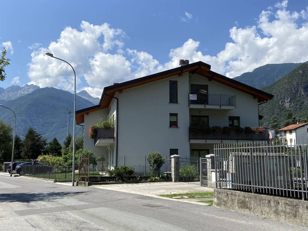 Appartamento a Chiavenna in Via Falcone e Borsellino - Foto 5