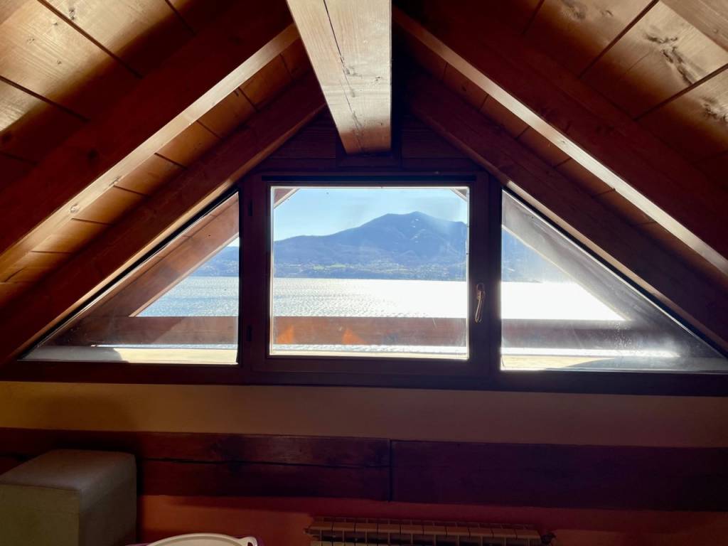 Villa a Oggebbio in Strada Antonio Manzi - Foto 5