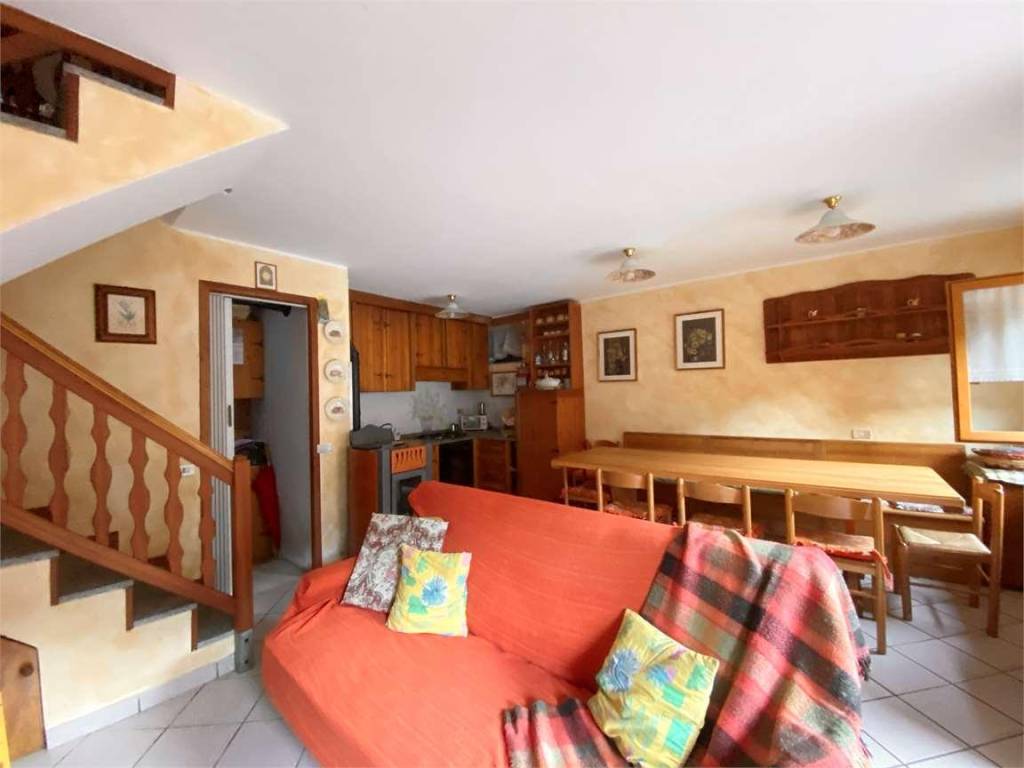 Casa indipendente a Bognanco in Frazione Camisanca - Foto 3