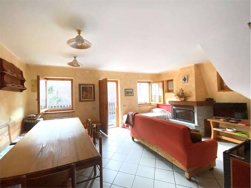 Casa indipendente a Bognanco in Frazione Camisanca - Foto 5