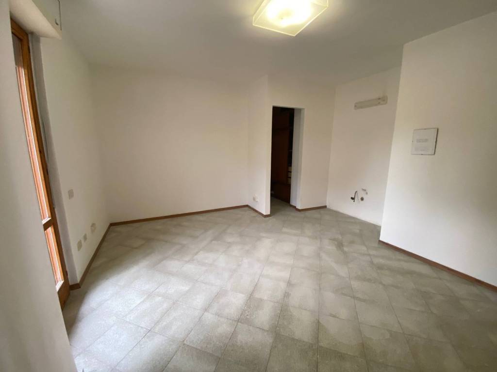 Appartamento a Orbetello in Via Giuseppe Di Vittorio - Foto 2