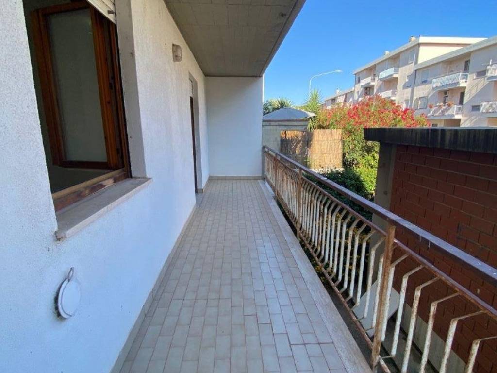Appartamento a Orbetello in Via Giuseppe Di Vittorio - Foto 5