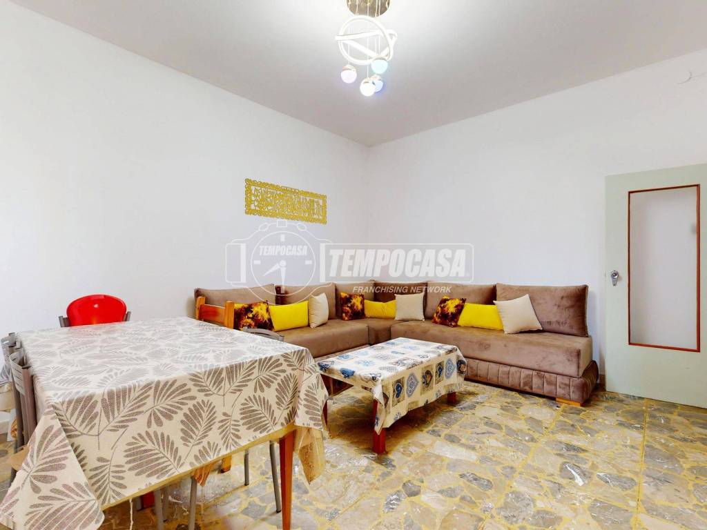 Appartamento a Carpi in Via Adamello - Foto 2