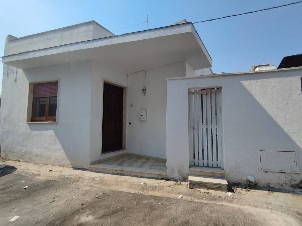 Casa indipendente a Ugento in via Giano Bifronte , 17 - Foto 2