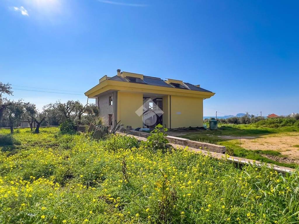 Villa a Formia in Via Variante Appia, 19 - Foto 5