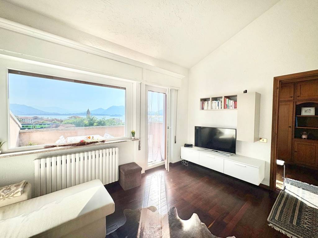 Appartamento a Baveno in Via Guglielmo Marconi - Foto 2