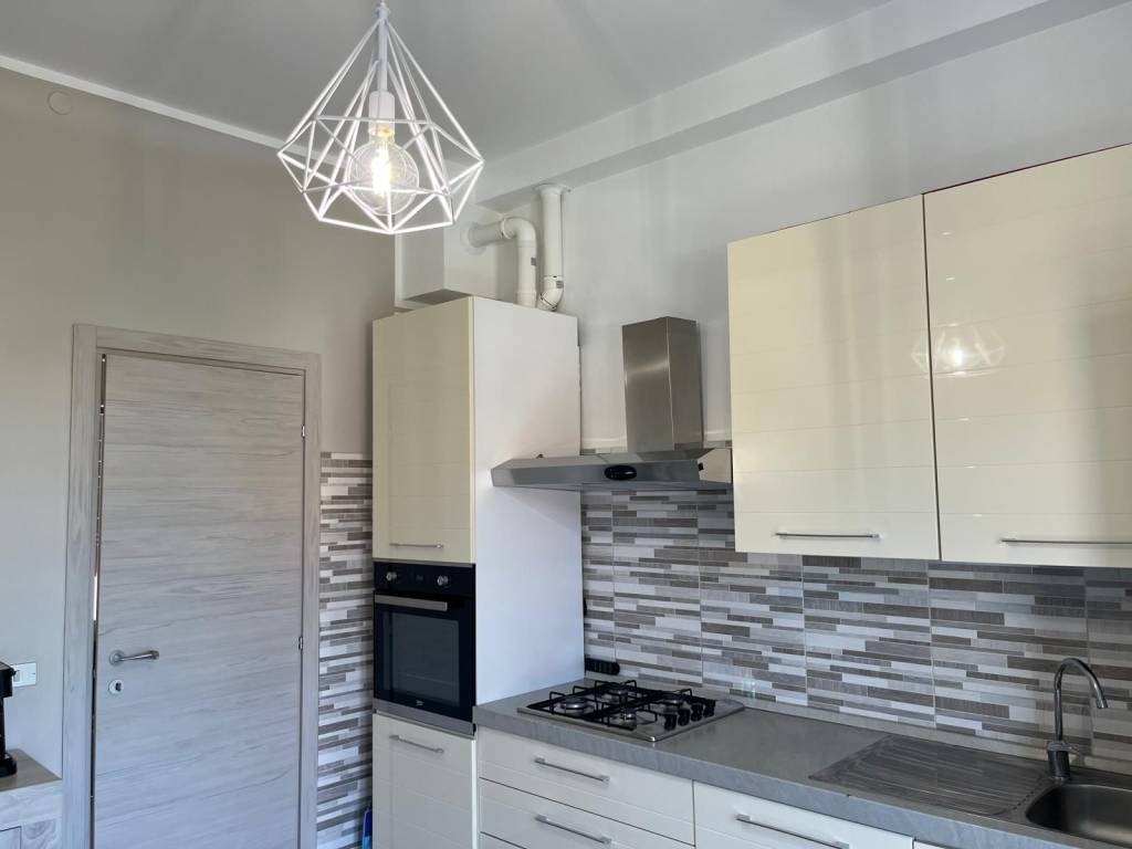 Appartamento a Buttapietra in Via Pionte Grappa - Foto 5