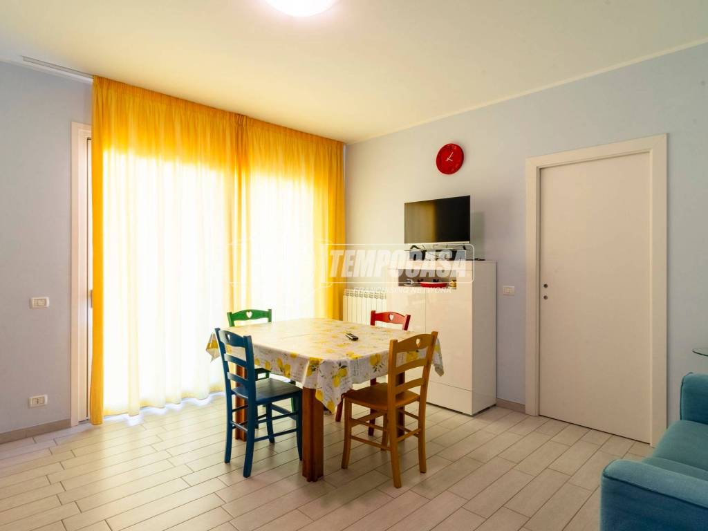 Appartamento a Civitanova marche in Via Regina Elena, 186 - Foto 4