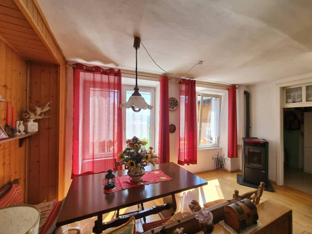 Appartamento a Cavareno in Via Alpina - Foto 3