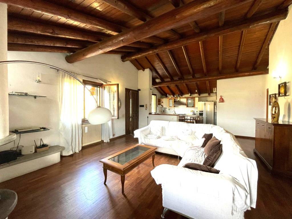 Villa a Caravate in Via Giuseppe Verdi - Foto 5