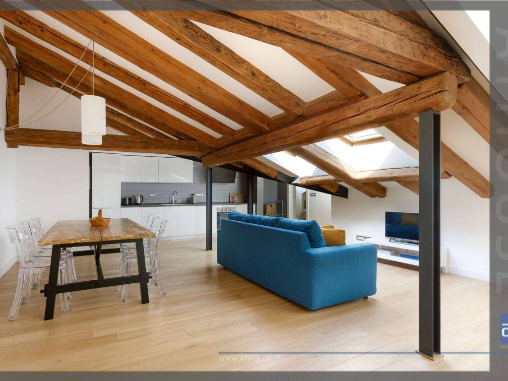 Appartamento a Trieste in Via Dante Alighieri, 7 - Foto 2