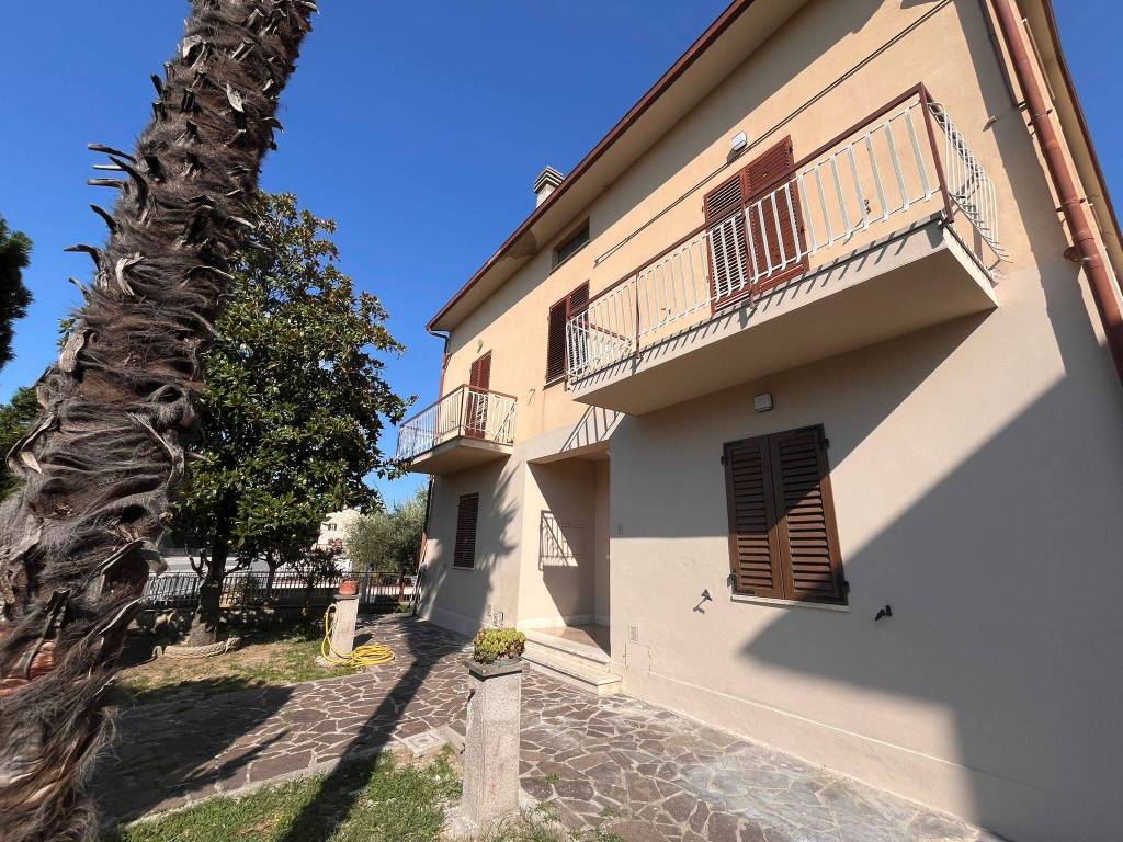 Appartamento a Assisi in Via Armando Diaz, 59 - Foto 5