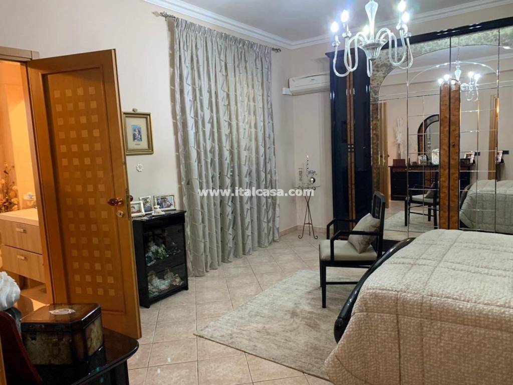 Appartamento a Crotone in via argentina - Foto 4
